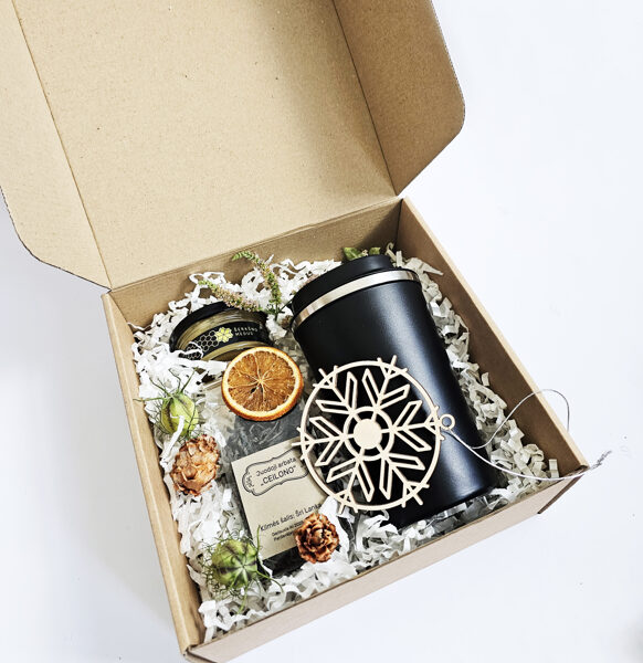 Kalėdinis rinkinys su termopuodeliu