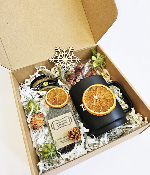 Kalėdinis rinkinys su puodeliu