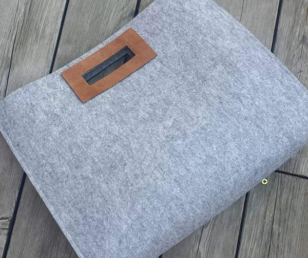 Felt bags