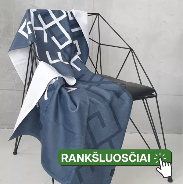 Rankšluosčiai su logotipu